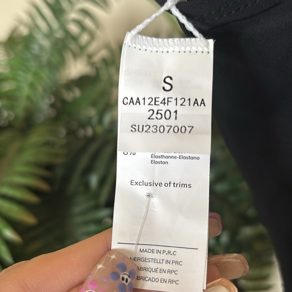 Brand New Cupshe Black Scalloped One-Piece Swimsuit Multicolored Striped Straps - Picture 12 of 16